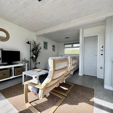 Little Haven, One Bed Chalet In Dartmouth, Devon Exterior photo