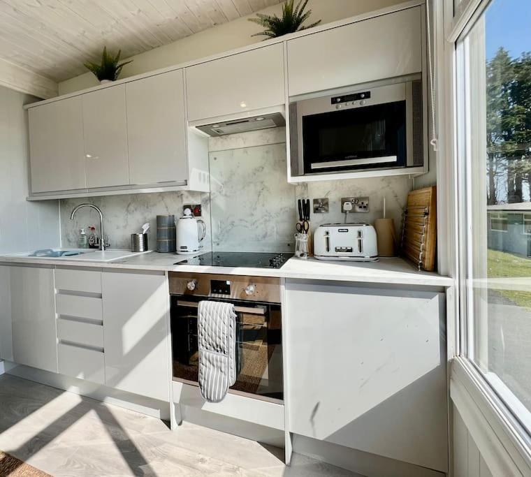 Apartment Little Haven, One Bed In Dartmouth, Devon *